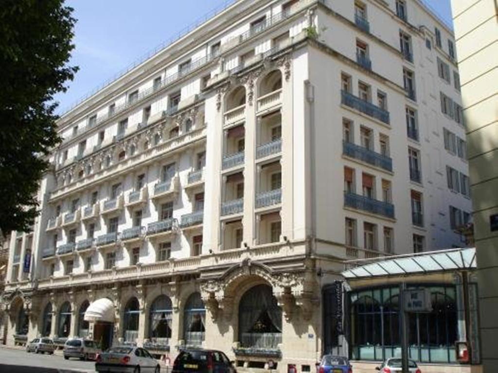 Hotel Aletti Palace Vichy Bagian luar foto