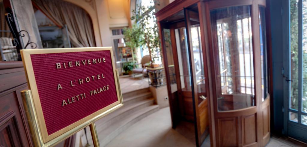 Hotel Aletti Palace Vichy Bagian luar foto