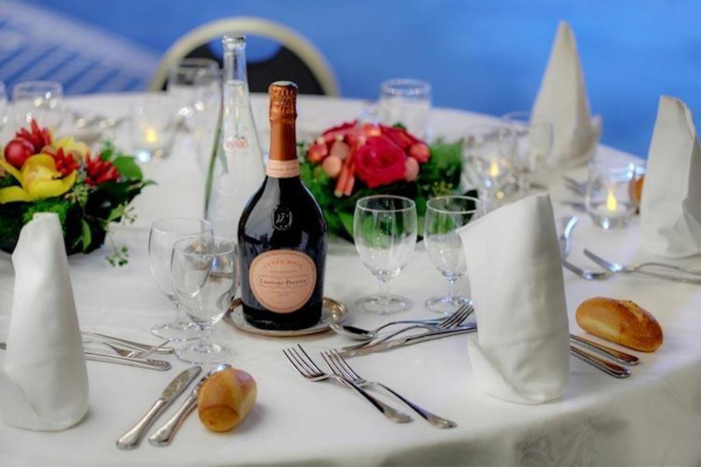 Hotel Aletti Palace Vichy Bagian luar foto